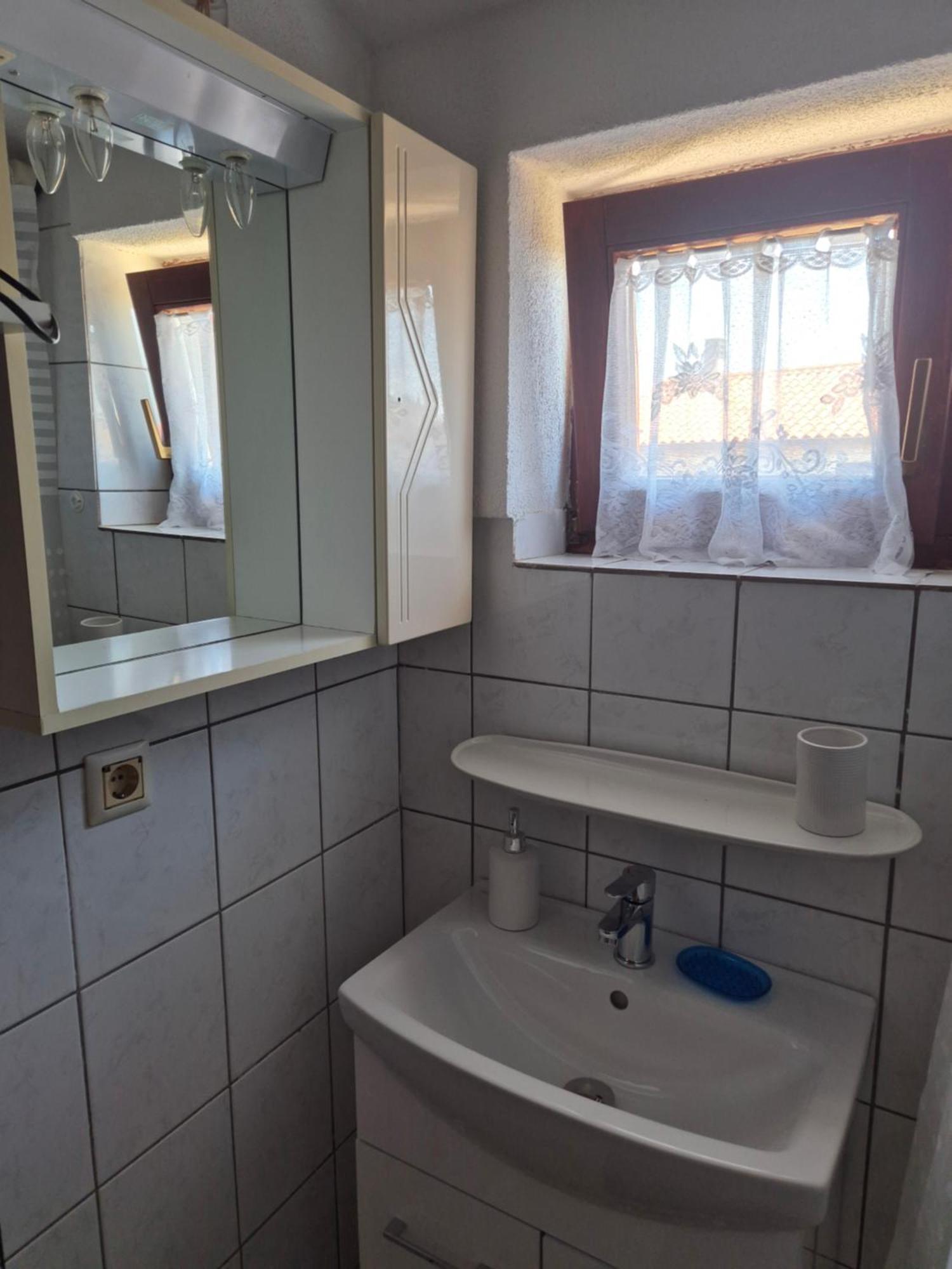 Apartman Nena Cepljani ภายนอก รูปภาพ