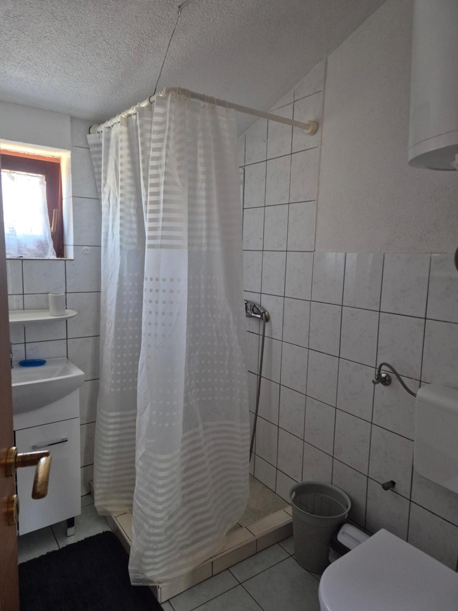 Apartman Nena Cepljani ภายนอก รูปภาพ