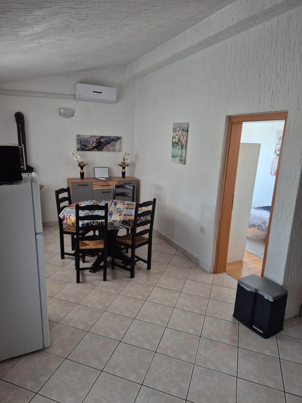 Apartman Nena Cepljani ภายนอก รูปภาพ